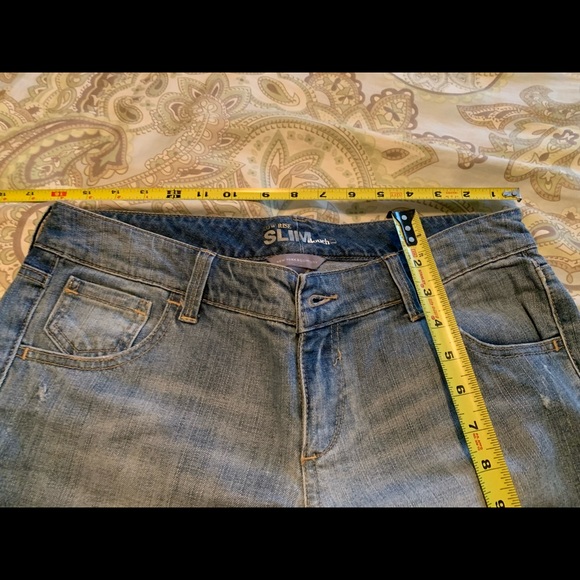 New York & Co Low Rise Slim Slouch crop pants size 6 Denim - Picture 3 of 4